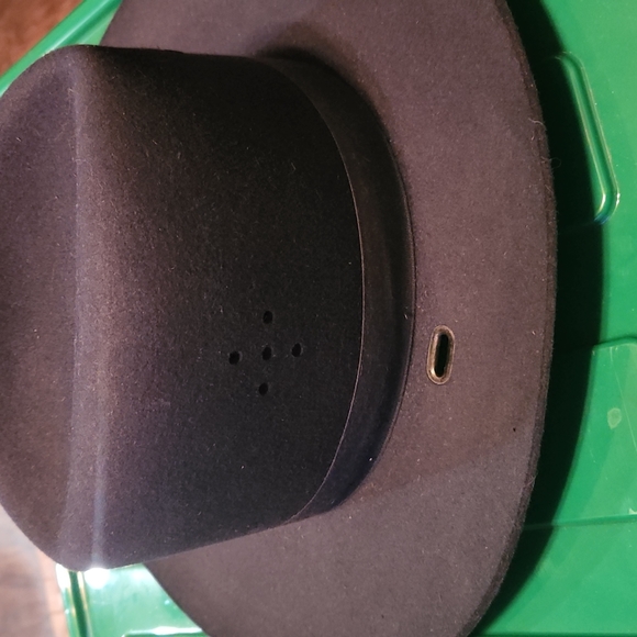 Stratton self forming hat - Picture 4 of 9